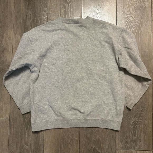 Vintage Tommy Hilfiger Crewneck Sweatshirt - Medium - Picture 2 of 4